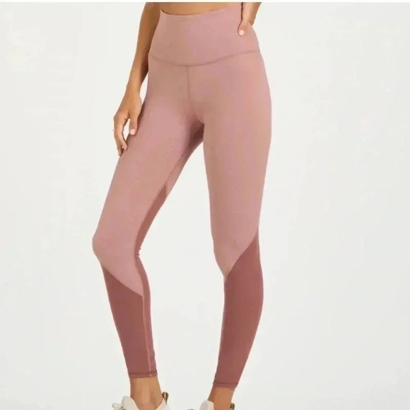 Vuori Pants - Vuori Studio Series leggings Light Terracotta